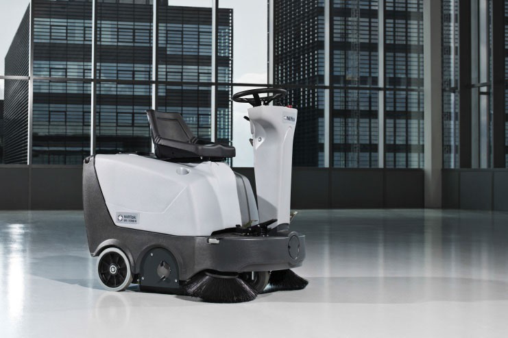 NILFISK BALAYEUSE SR 1000 B