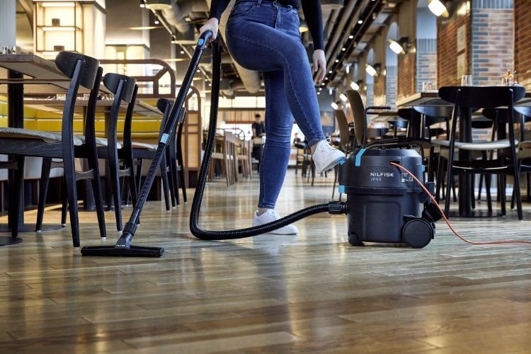 NILFISK VP400 HEPA XT EU
