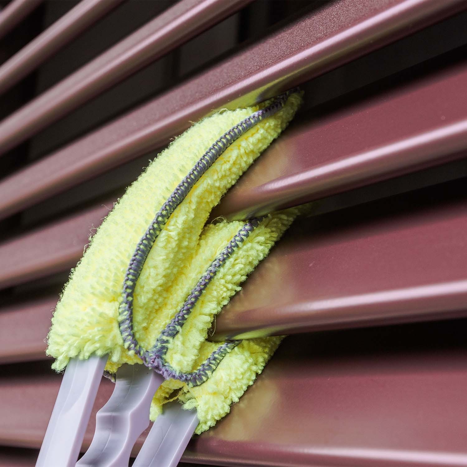Microfibre polyvalente pour stores